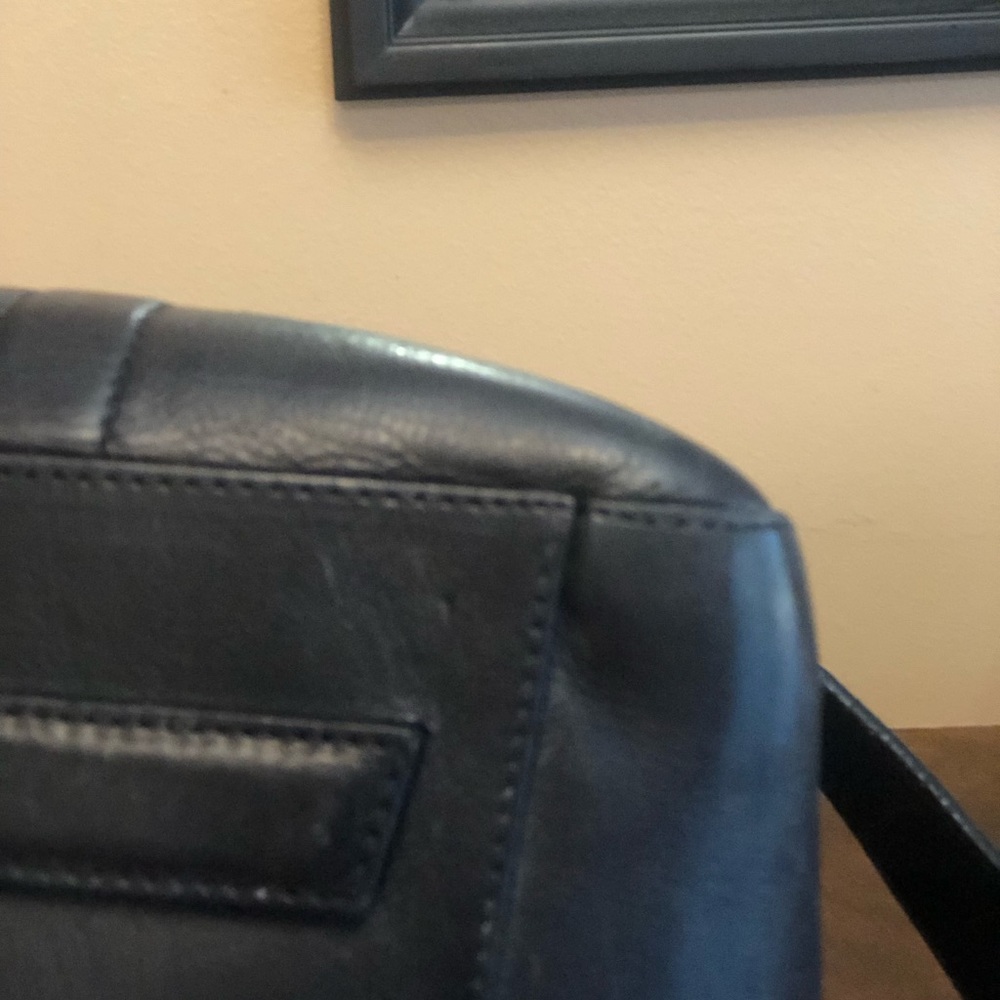 Authentic Givenchy Antigona Bag - image 6